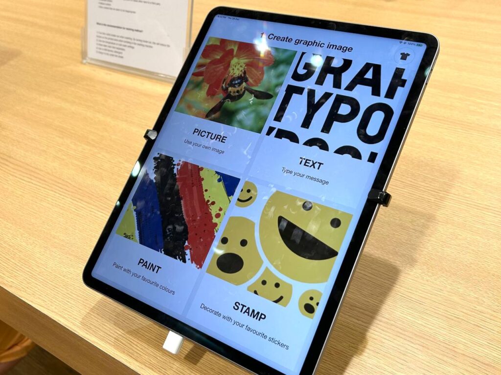 tablet for shirt customisation design uniqlo