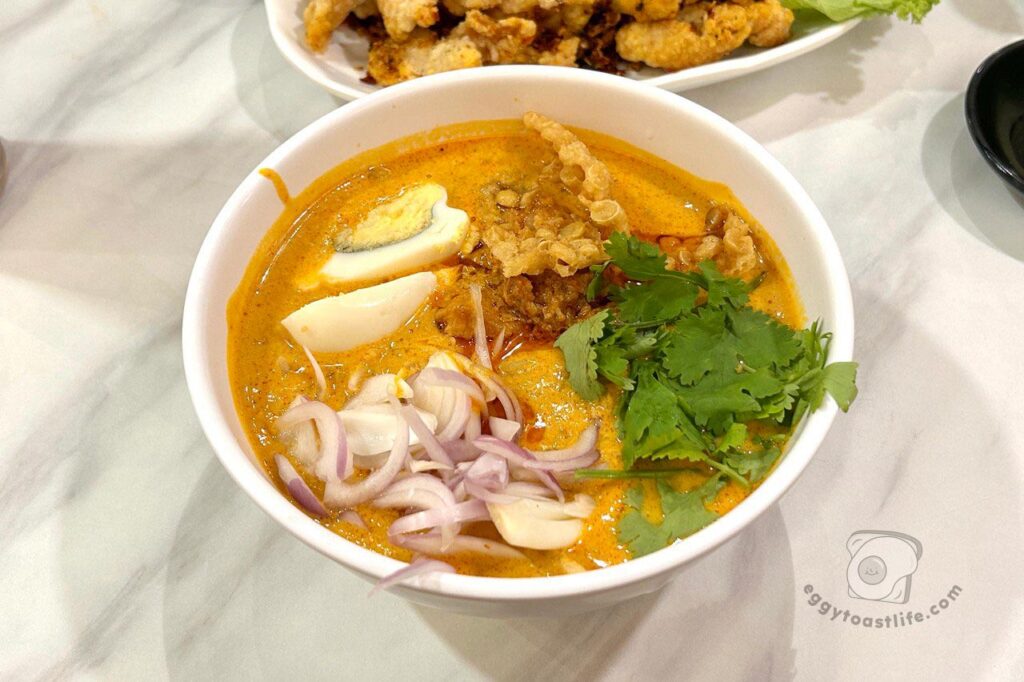 burmese coconut noodle soup Ohn No Khao Swe