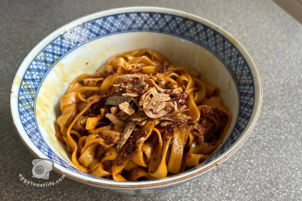 cooked meet mee chili pan mee